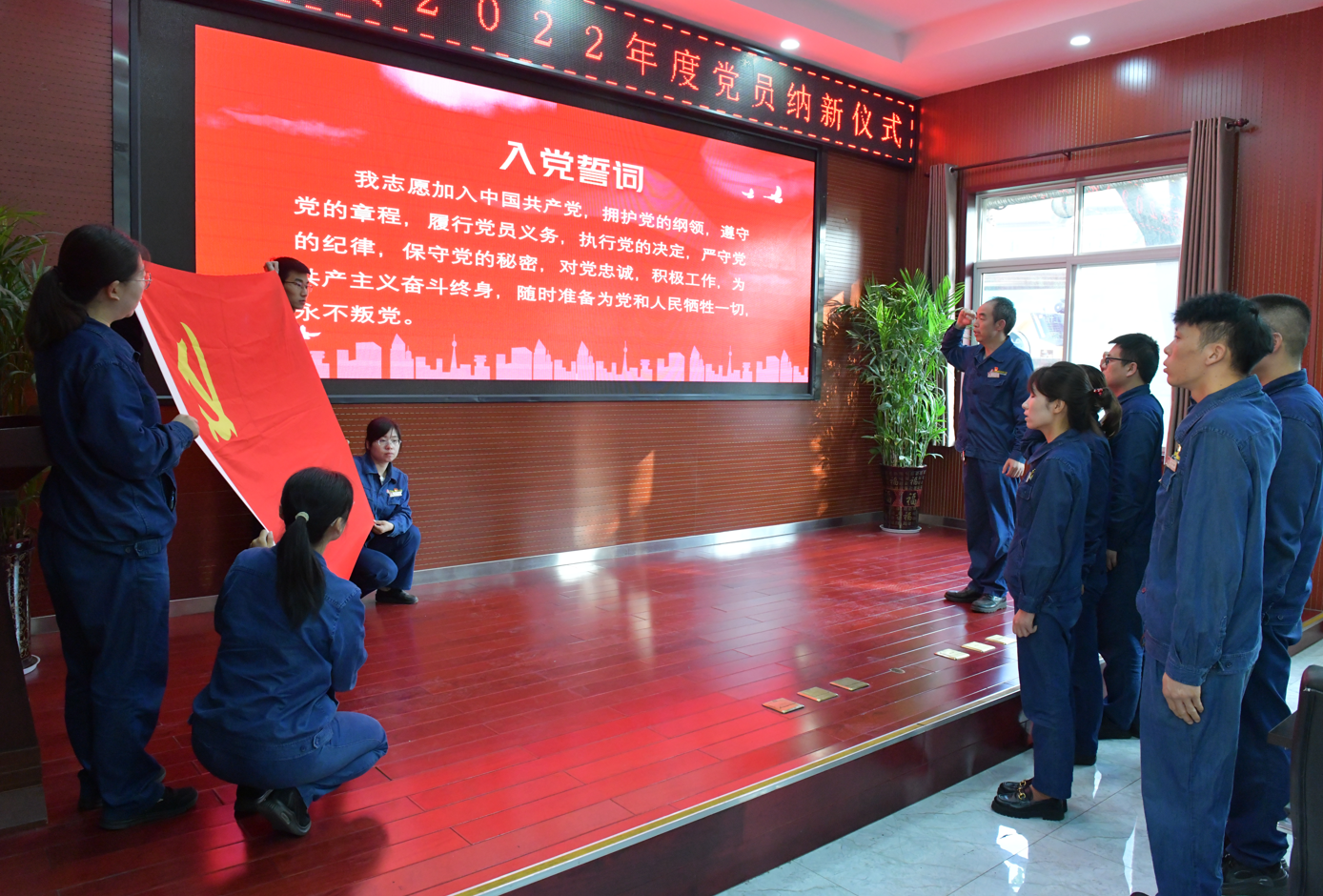 深耕沃土任高飛 ——龍鋼公司儲運(yùn)中心人才培養(yǎng)工作側(cè)記