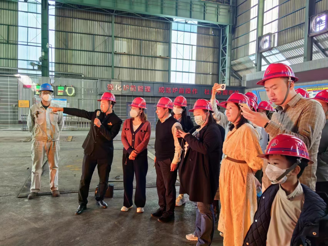 禹龍科技服務(wù)公司：煉鋼亦煉人，游學在路上
