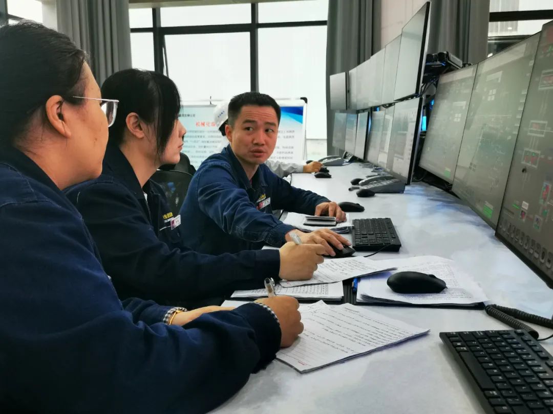 在項目建設(shè)中彰顯青年風(fēng)采