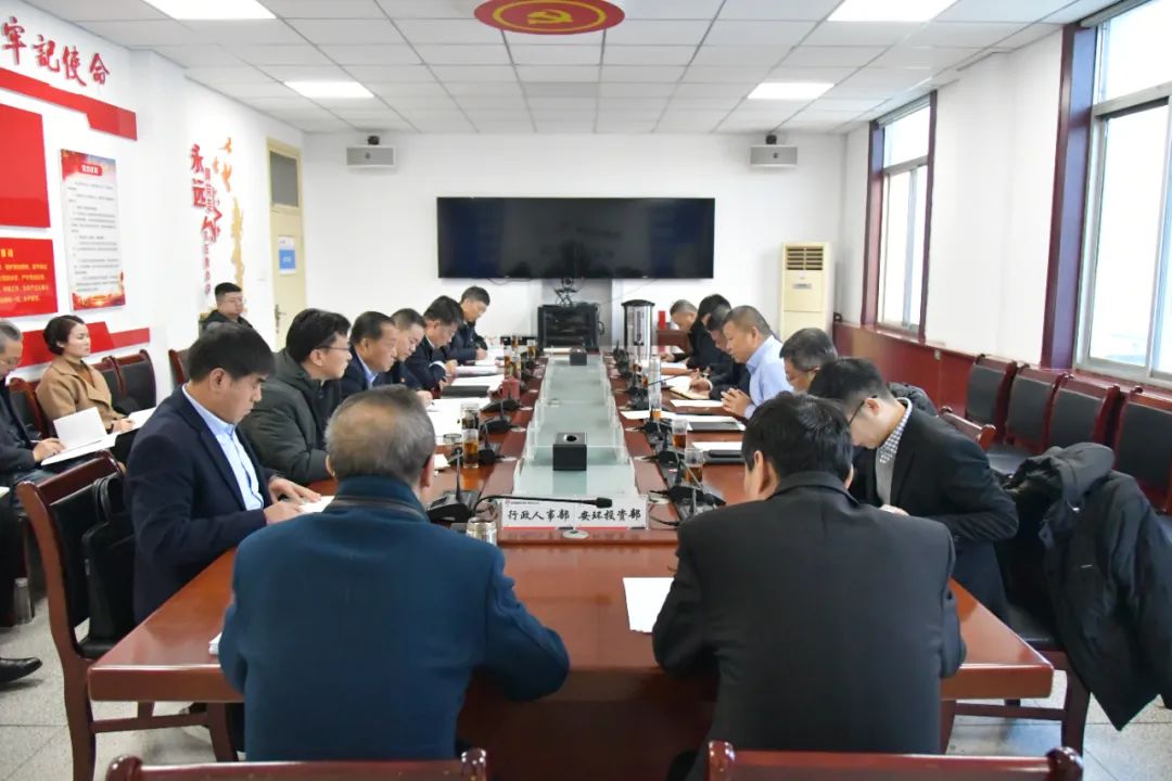 許曉增到龍鋼集團(tuán)公司調(diào)研指導(dǎo)工作 許曉增到龍鋼集團(tuán)公司調(diào)研指導(dǎo)工作