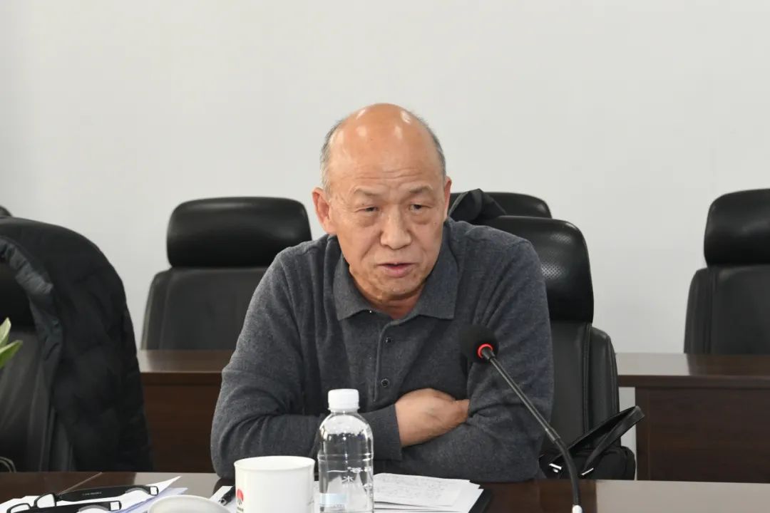 杜平一行到陜鋼集團龍鋼公司開展一季度安全環(huán)保督導(dǎo)檢查