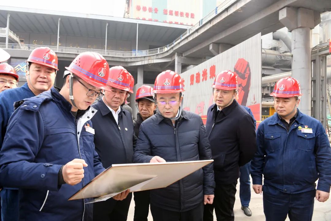 杜平一行到陜鋼集團龍鋼公司開展一季度安全環(huán)保督導(dǎo)檢查