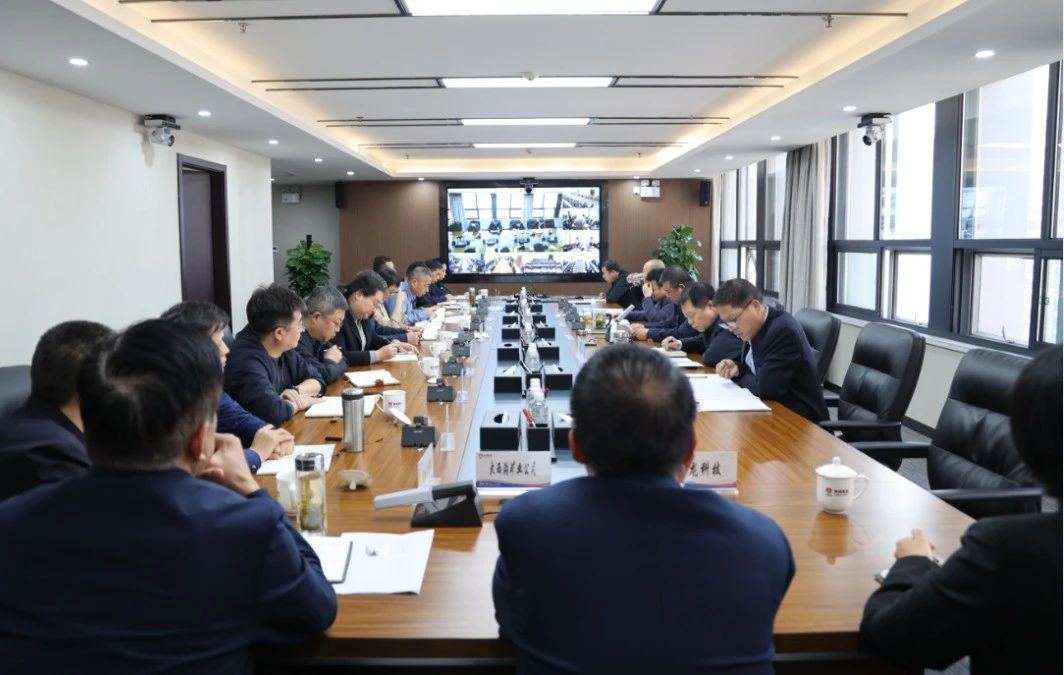 陜鋼集團(tuán)召開(kāi)四季度安全環(huán)保工作會(huì)議 陜鋼集團(tuán)召開(kāi)四季度安全環(huán)保工作會(huì)議