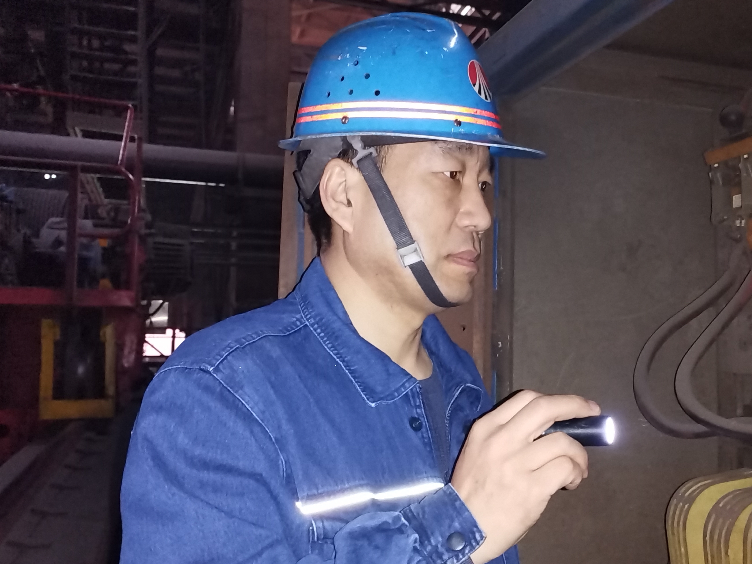 鏡頭鎖定！沉浸式“體驗”檢修現(xiàn)場