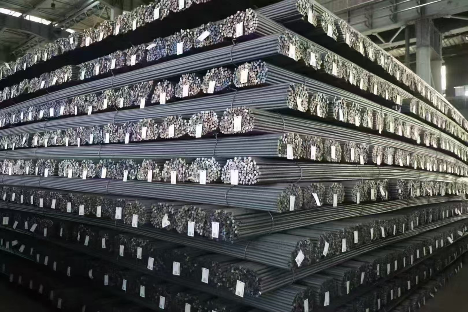 龍鋼公司熱軋?zhí)妓亟Y(jié)構(gòu)鋼項(xiàng)目入選陜西省重點(diǎn)新產(chǎn)品開(kāi)發(fā)項(xiàng)目 龍鋼公司熱軋?zhí)妓亟Y(jié)構(gòu)鋼項(xiàng)目入選陜西省重點(diǎn)新產(chǎn)品開(kāi)發(fā)項(xiàng)目