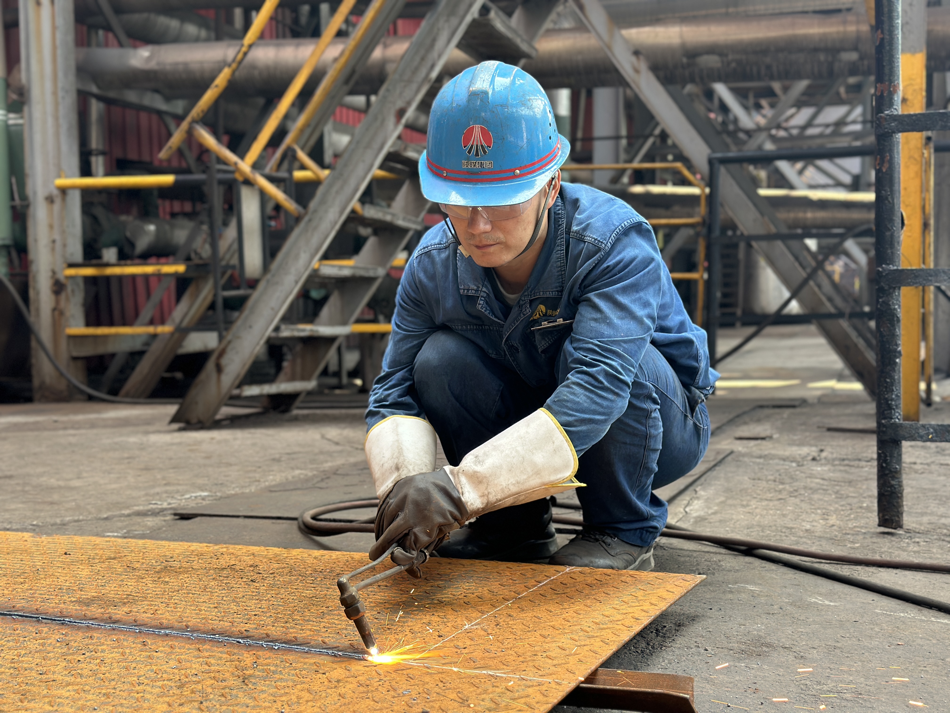 破解降本“密碼鎖” 激活增效“新動能” 破解降本“密碼鎖” 激活增效“新動能”