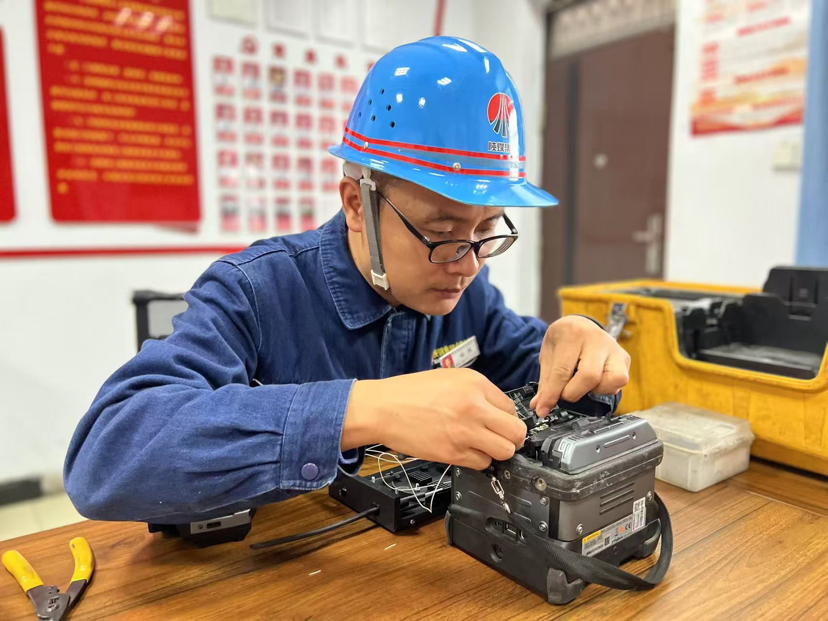 創(chuàng)新鑄劍 看龍鋼如何用科技“智”造新效益 創(chuàng)新鑄劍 看龍鋼如何用科技“智”造新效益