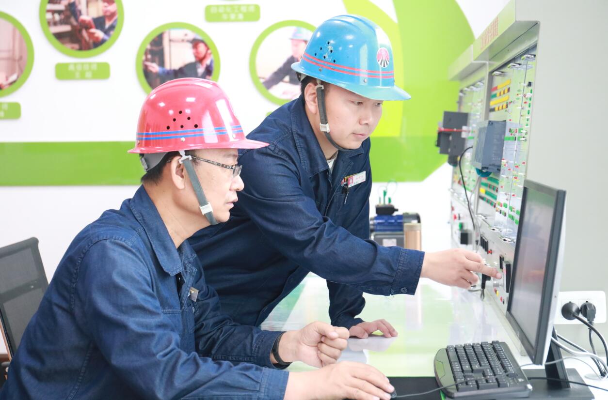 人才驅動，激活企業(yè)發(fā)展第一動力